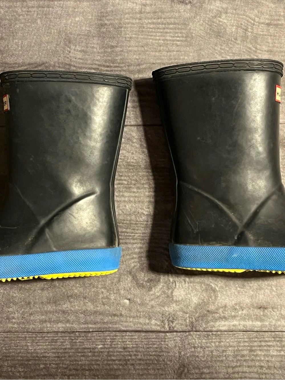 Hunter kids navy with blue classic rain boots  * size 10